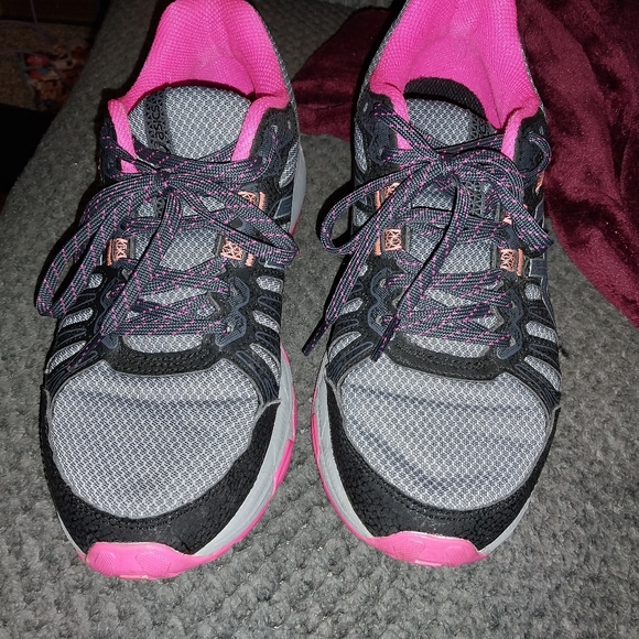 Aasics sneakers - Picture 3 of 4